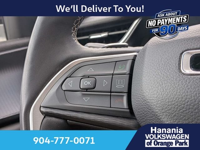 Used 2024 Gray Jeep Altitude image 27