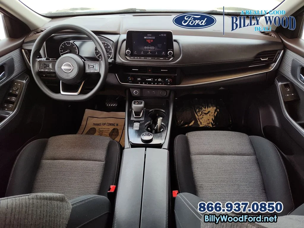 Used 2023 Gun Metallic Nissan SV image 20