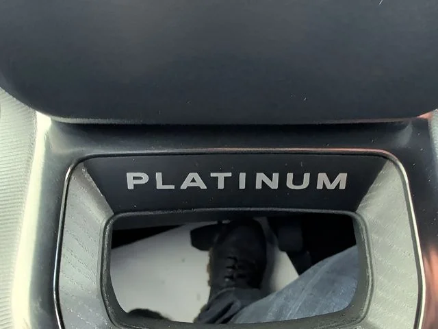 2025 Ford F-250 Super Duty Platinum - Photo 26