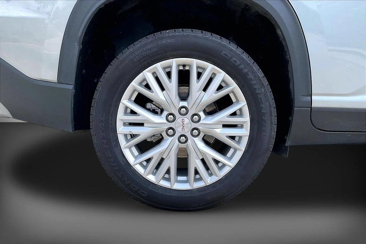 Certified Used 2025 Silver GMC Elevation image 37
