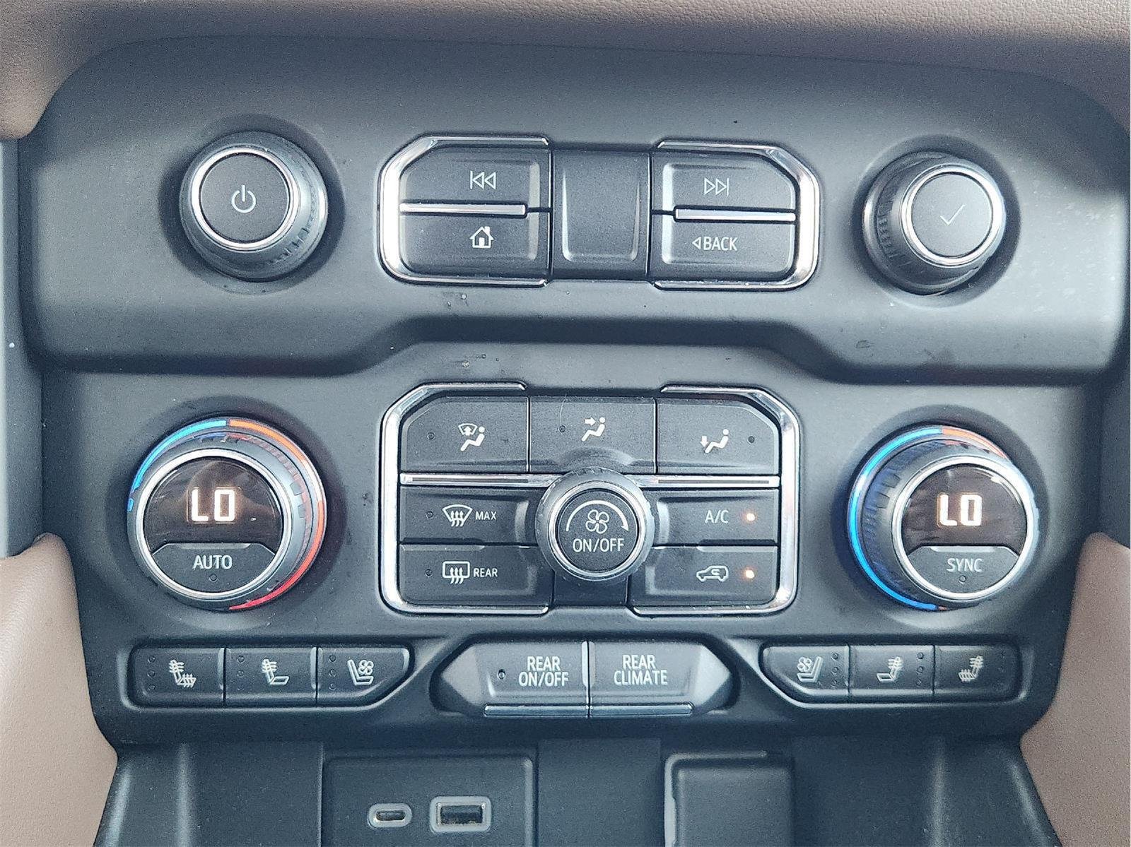 Used 2021 EMPIRE BEIGE METALLIC Chevrolet High Country image 20
