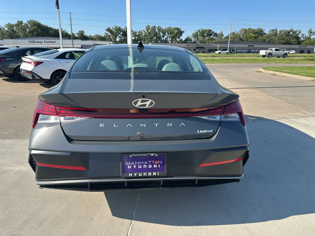 New 2026 Ecotronic Gray Hyundai Limited image 14