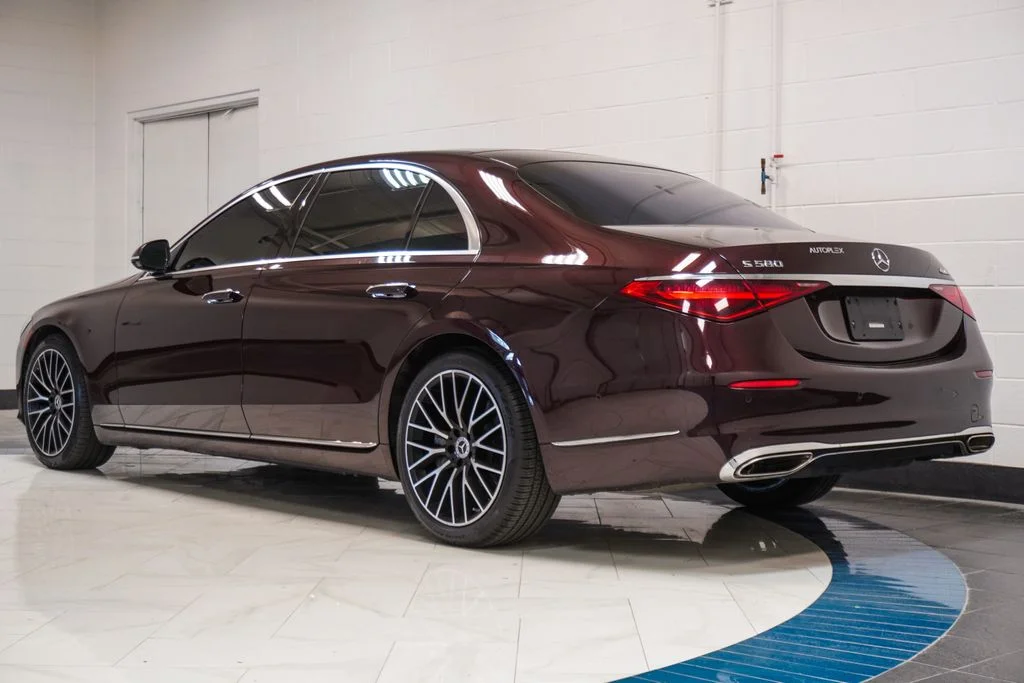 Used 2022 Red Mercedes-Benz S 580 image 35