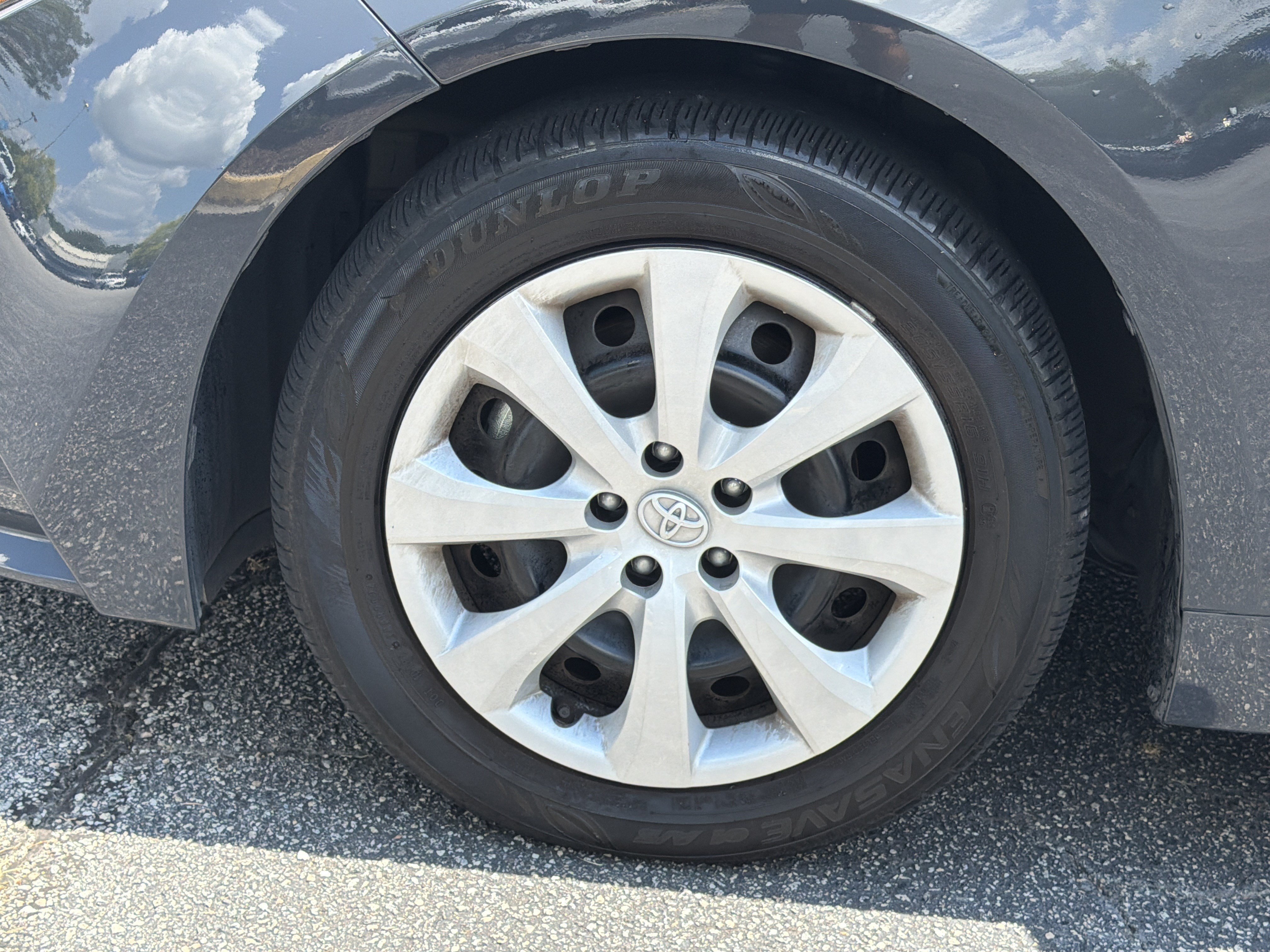 Used 2024 Celestite Toyota LE image 25