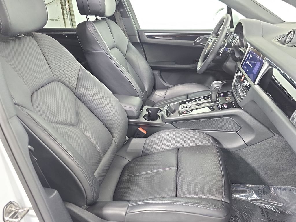 Certified Used 2025 White Porsche  image 27