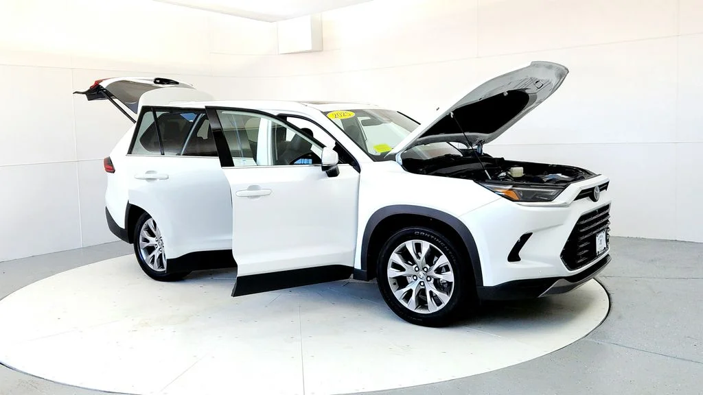 Certified Used 2025 Beige Toyota Limited image 12