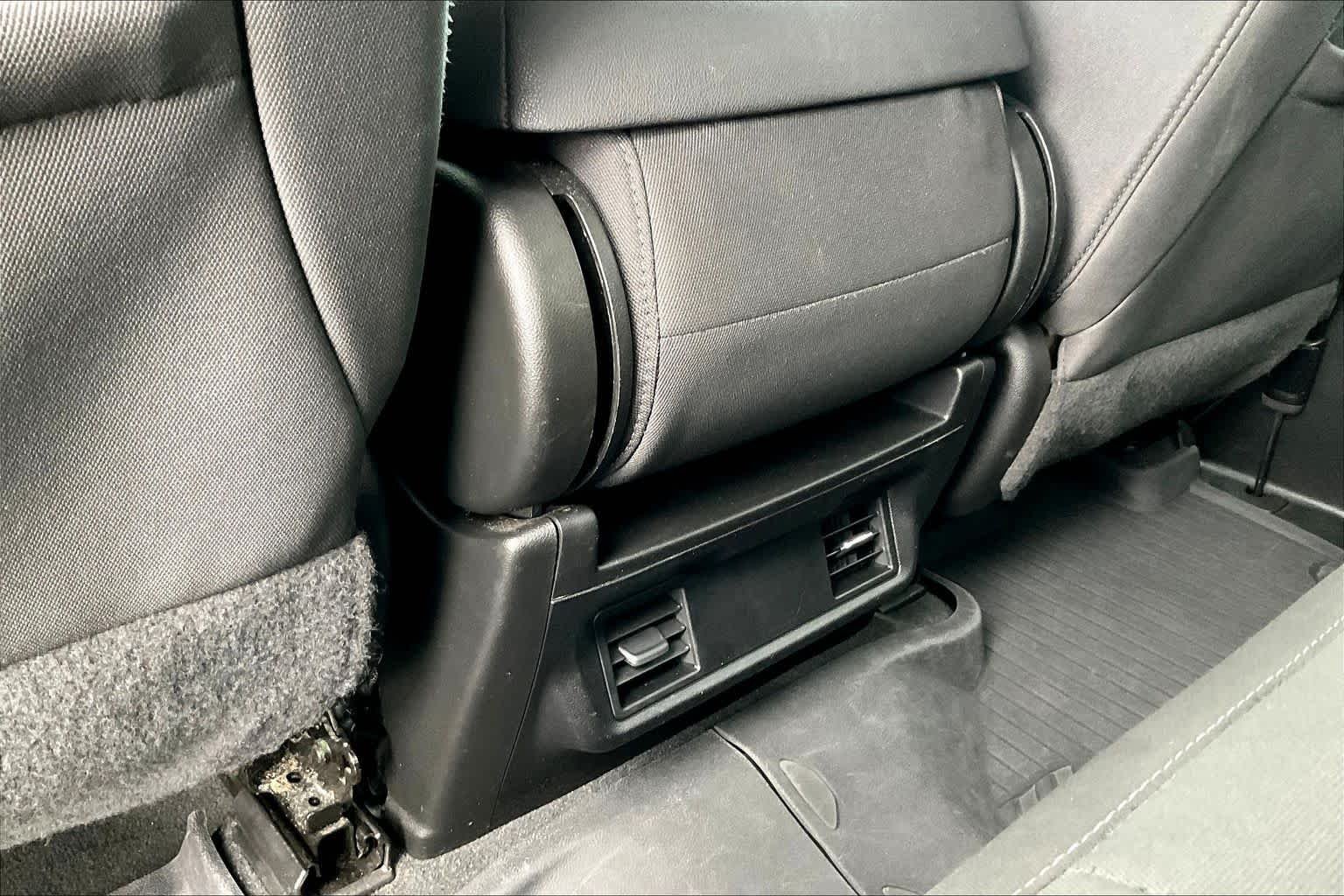 2023 Chevrolet Silverado 1500 Custom - Photo 33