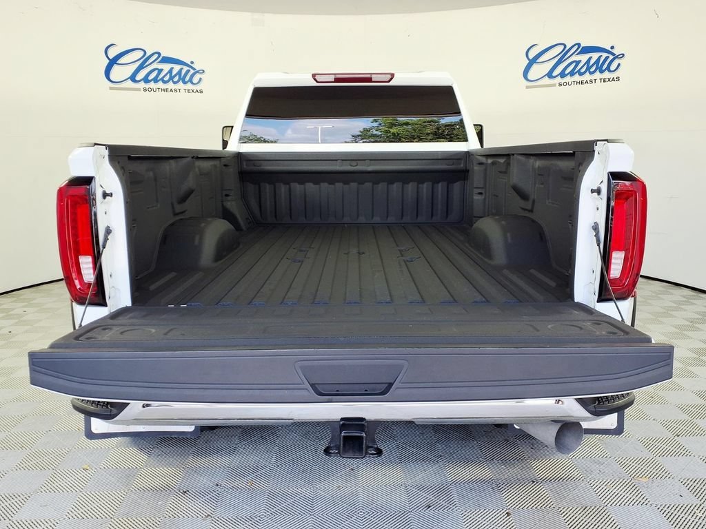 Used 2023 SUMMIT WHITE GMC Pro image 5