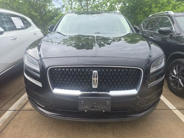 Used 2021 Black Lincoln Reserve image 2