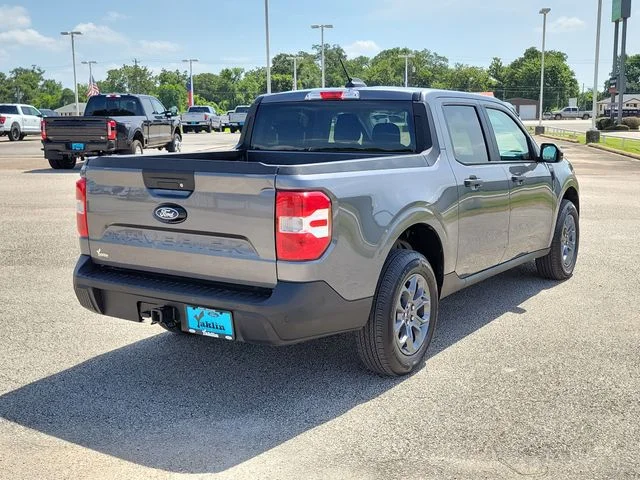 Used 2025 Gray Ford XLT image 4