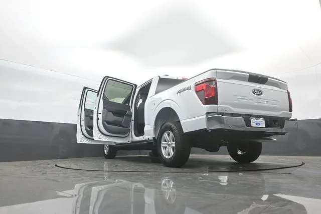 New 2026 White Ford XL image 38