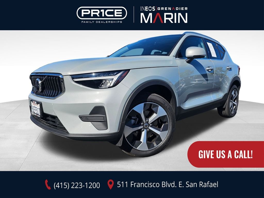 2025 Volvo XC40 B5 Core Bright AWD's photo