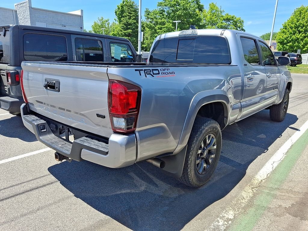 Used 2021 Silver Toyota SR5 image 6