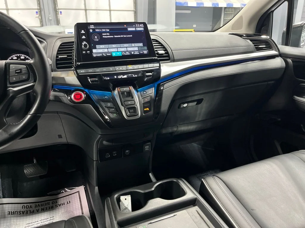 2025 Honda Odyssey Touring - Photo 23