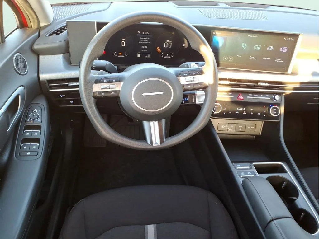 Used 2024 Red Hyundai SEL image 17