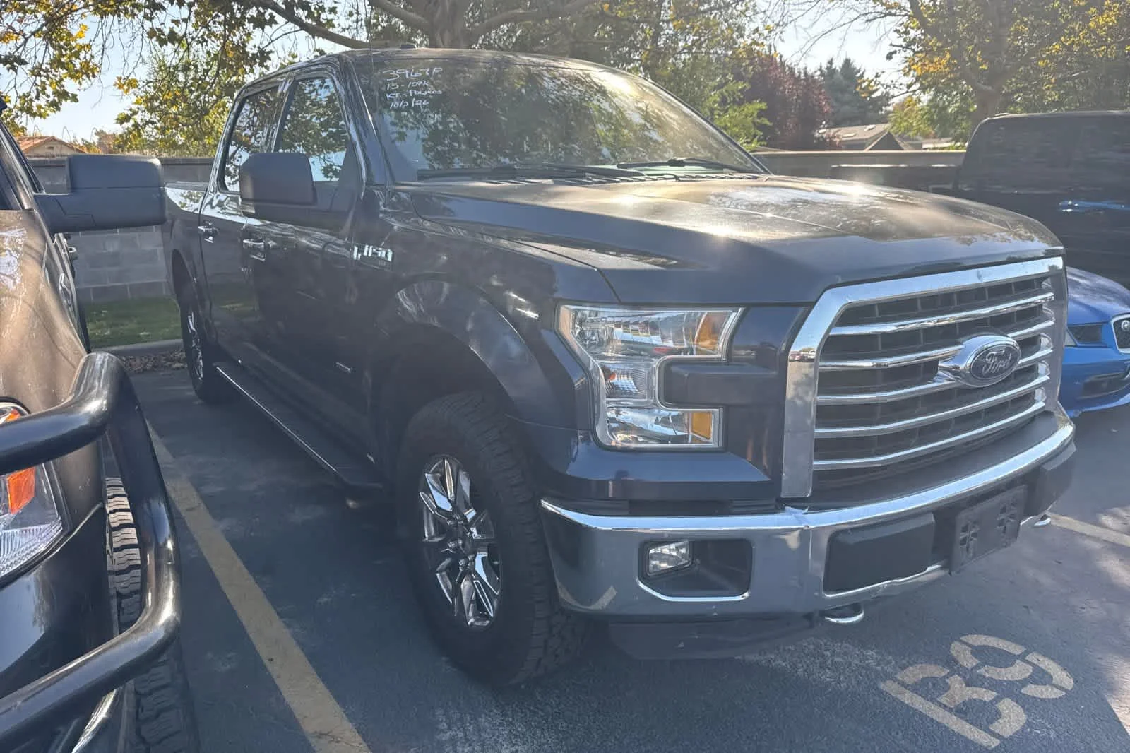 Used 2015 Blue Jeans Metallic Ford XLT image 3