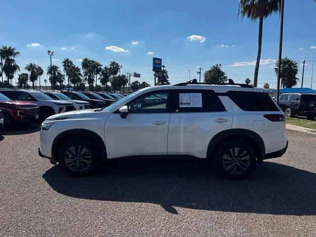 Used 2024 White Nissan SV image 5