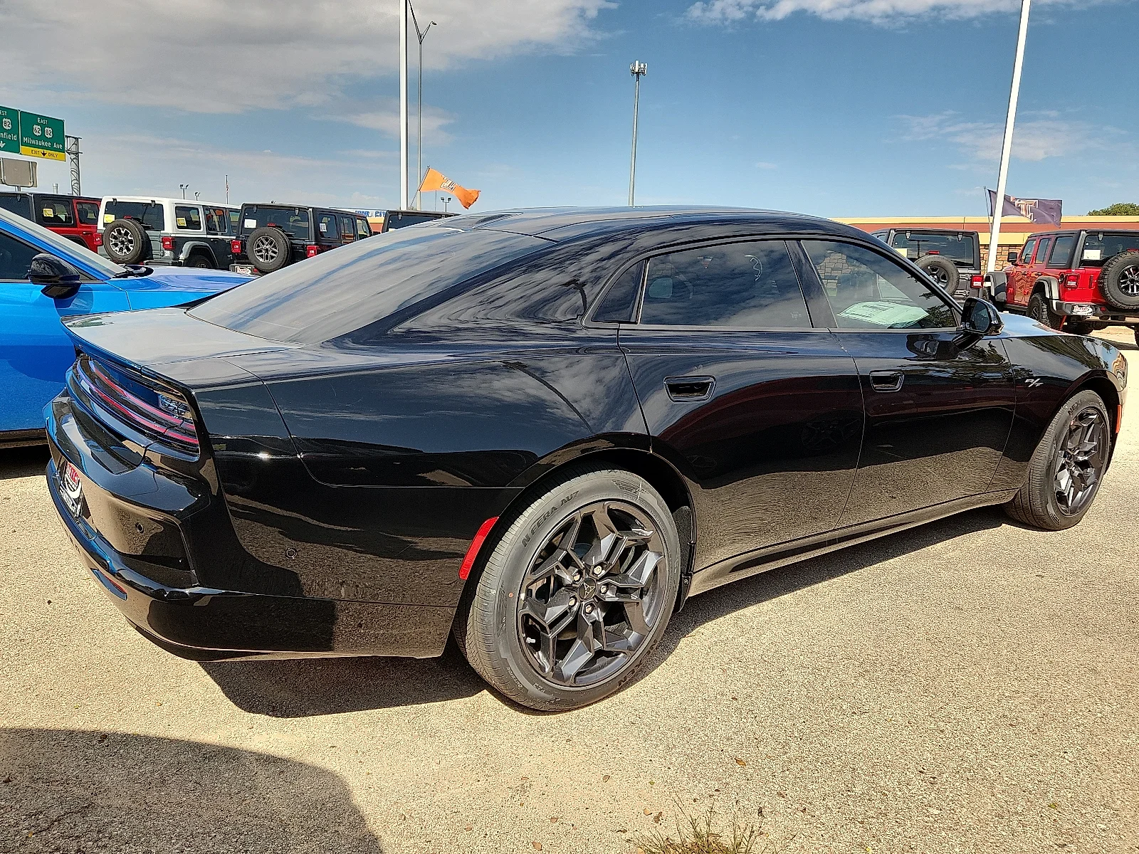 New 2026 Diamond Black Crystal Pearlcoat Dodge R/T 4-DOOR AWD image 3