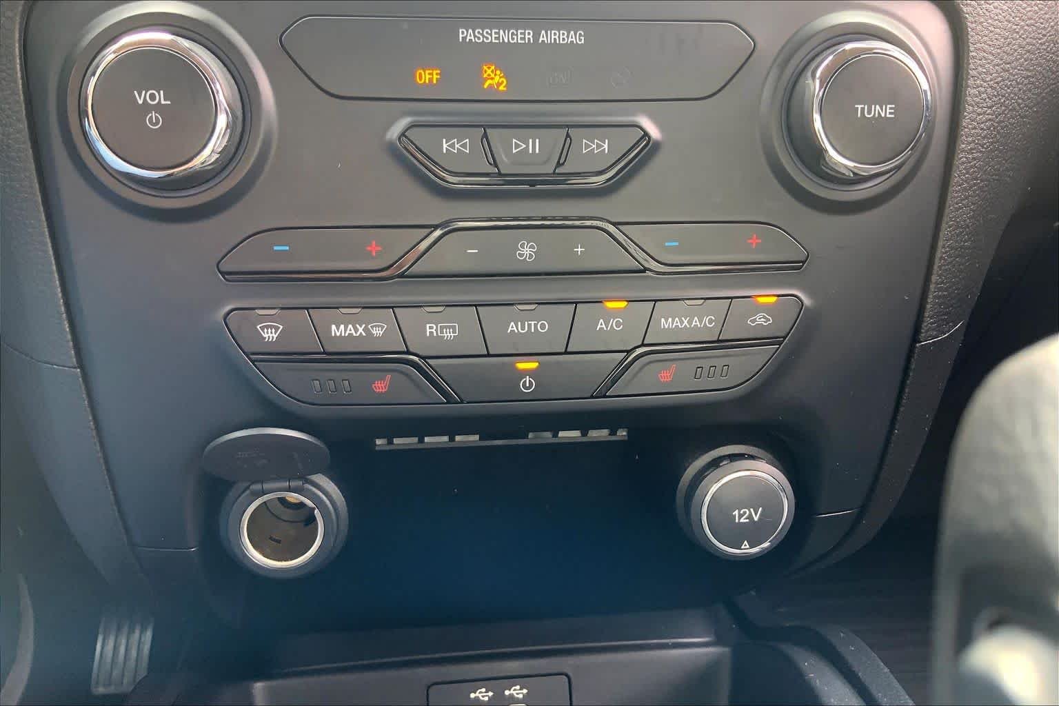 Used 2021 Shadow Black Ford LARIAT image 32