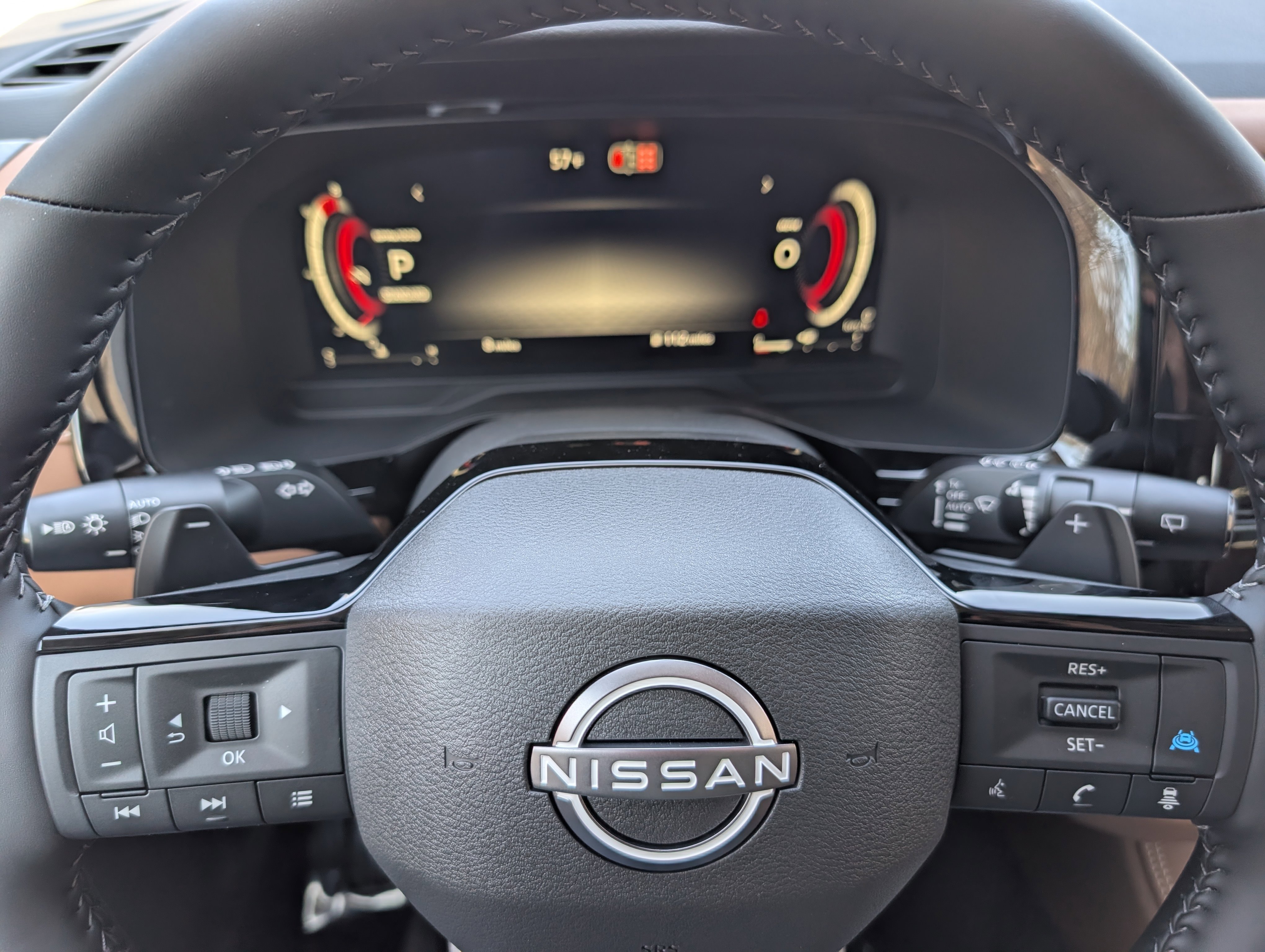 New 2026 Everest White Pearl Tricoat Nissan Platinum image 12