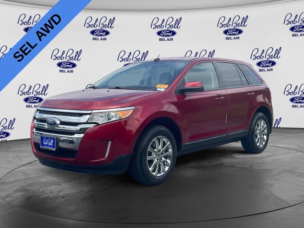 Used 2014 Red Ford SEL image 3