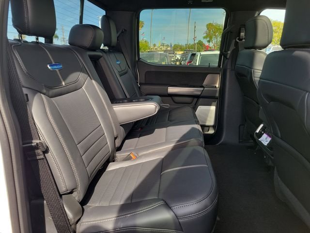 New 2026 Star White Metallic Tri-Coat Ford Platinum® image 23