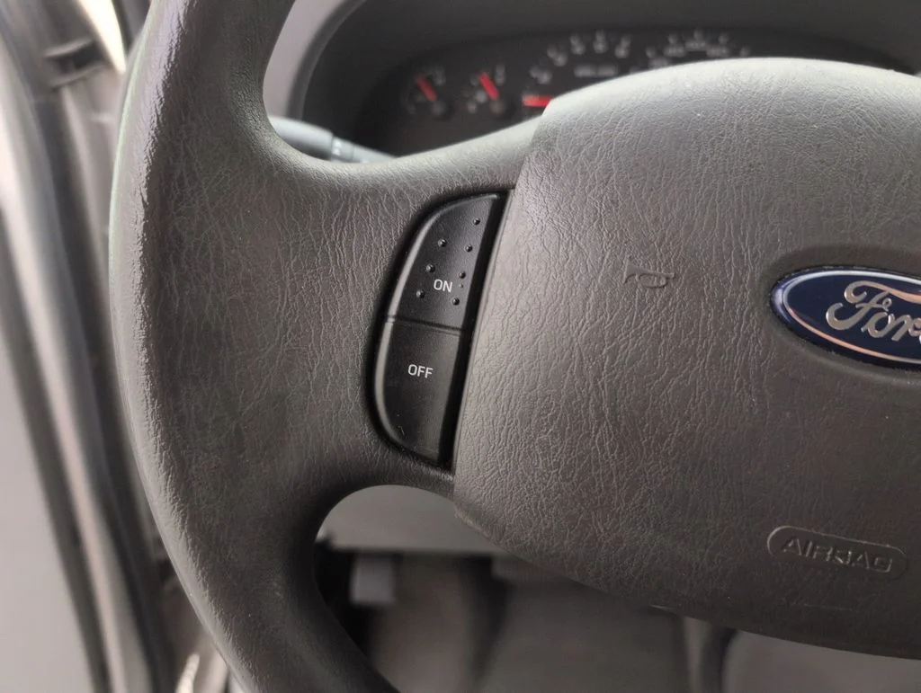 Used 2007 White Ford XLT image 32