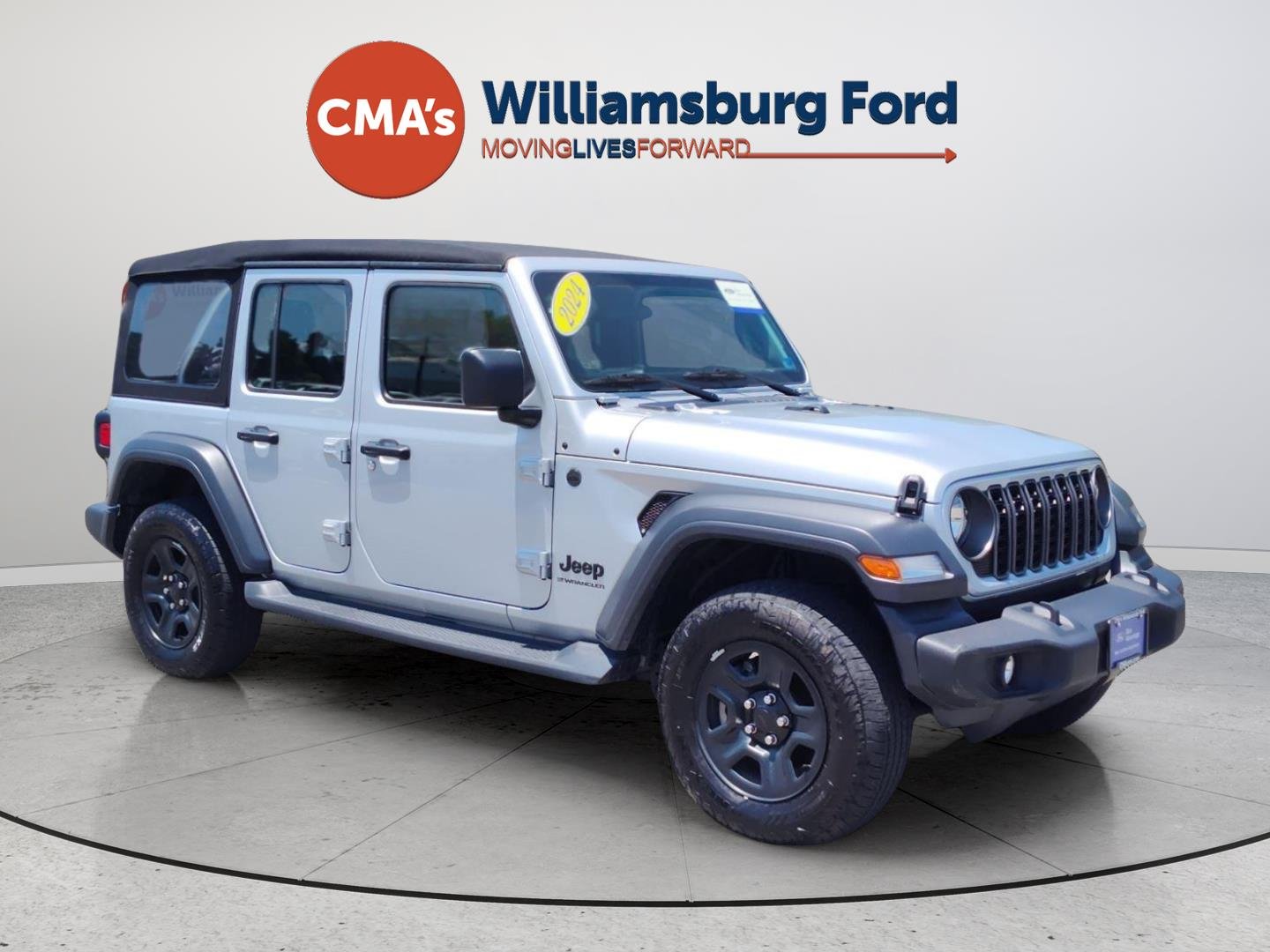 Used 2024 Silver Zynith Clearcoat Jeep Sport S image 7