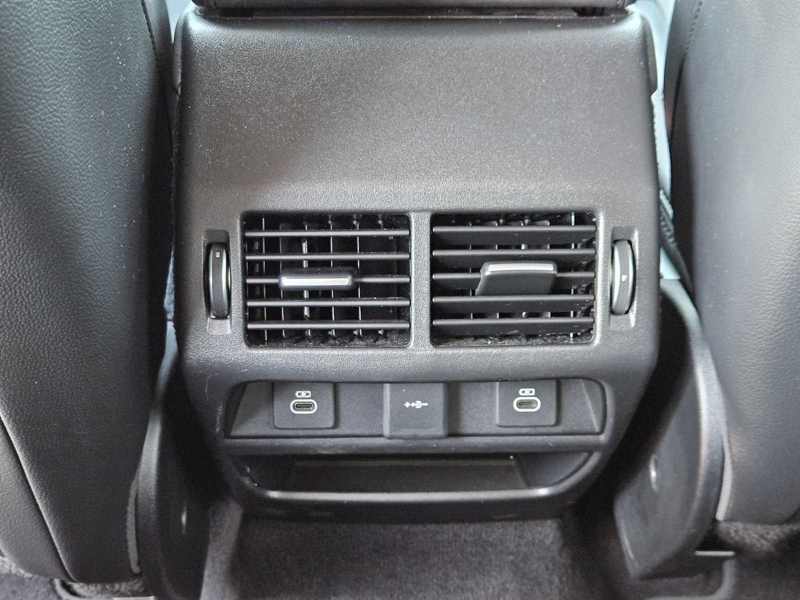 Certified Used 2023 Santorini Black Metallic Land Rover SE image 31