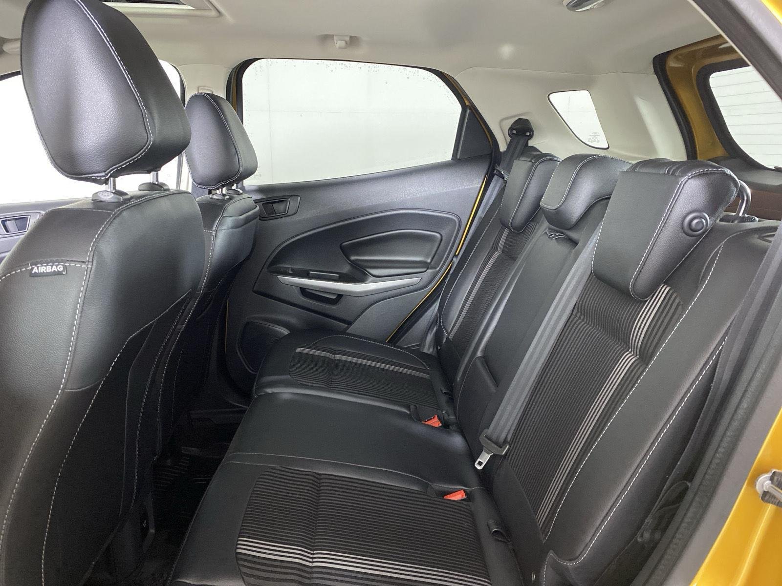 Used 2022 Luxe Yellow Ford SES image 24