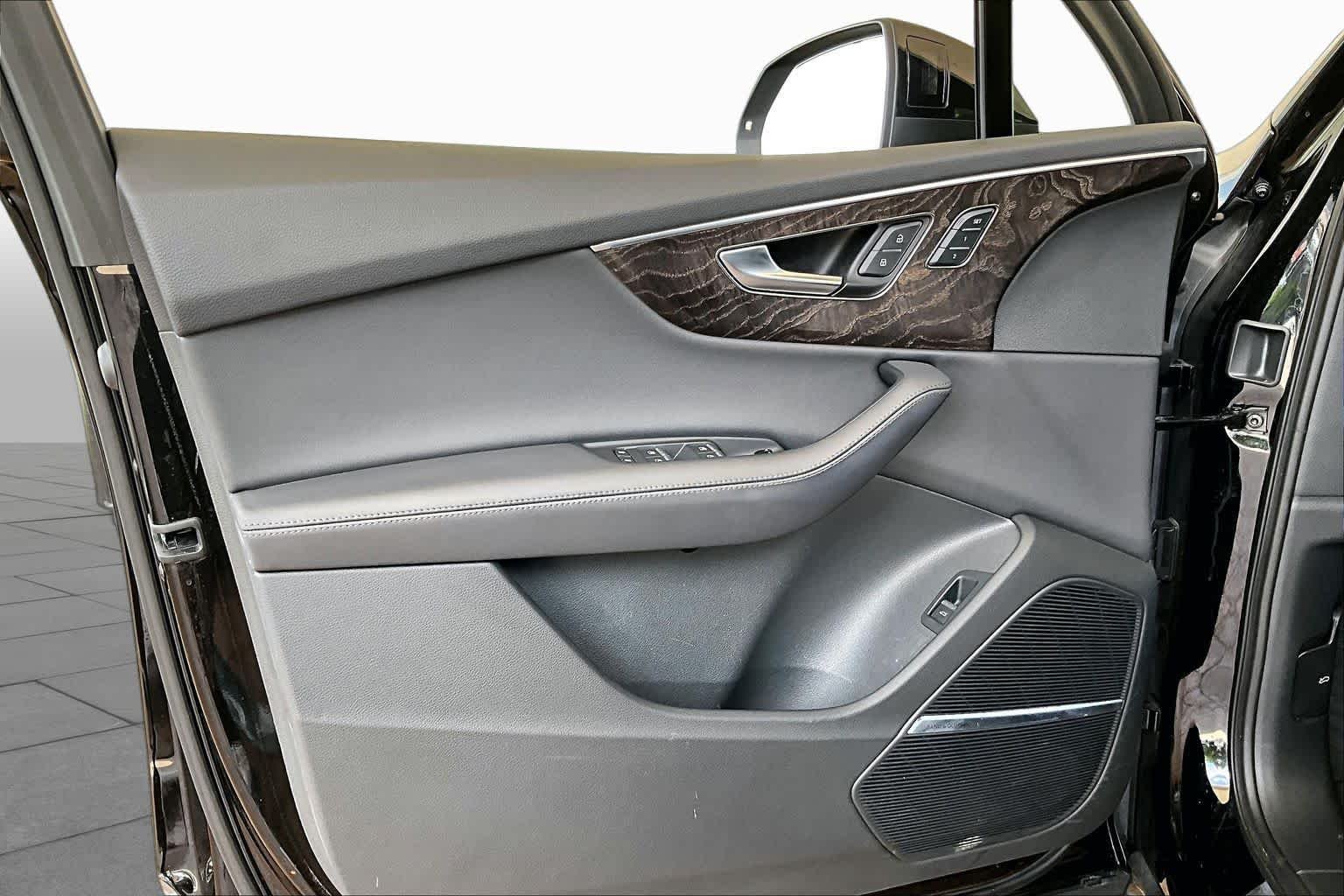 Used 2023 Mythos Black Metallic Audi Premium Plus image 20