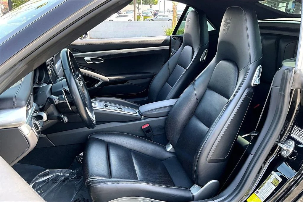 Used 2019 Black Porsche Turbo image 10