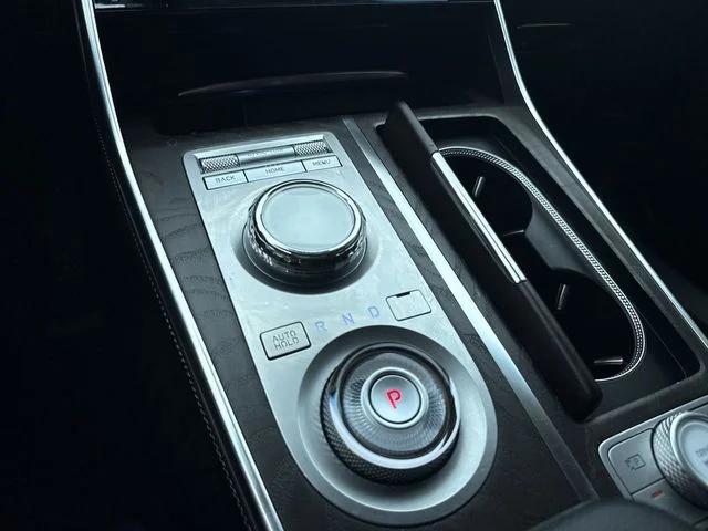 2024 GENESIS GV80 Standard - Photo 20