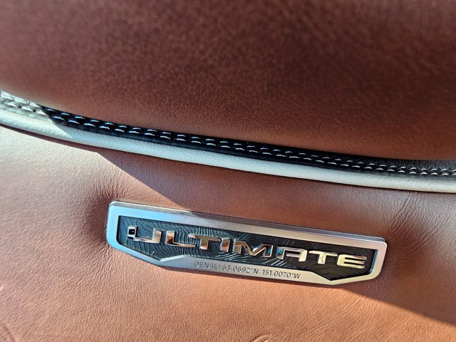 2024 GMC Yukon Denali Ultimate - Photo 55