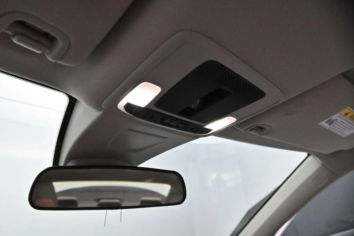 Used 2022 Platinum White Pearl Honda EX image 26