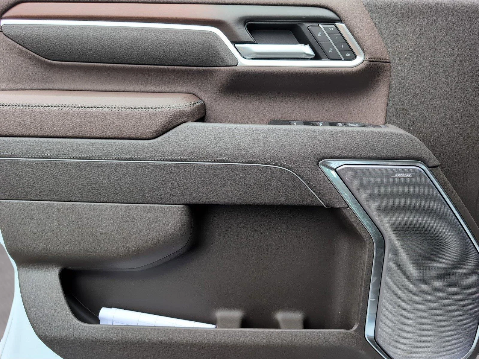New 2026 Glacier White Tricoat GMC Denali image 27