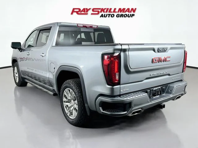 Used 2023 Silver GMC Denali image 5