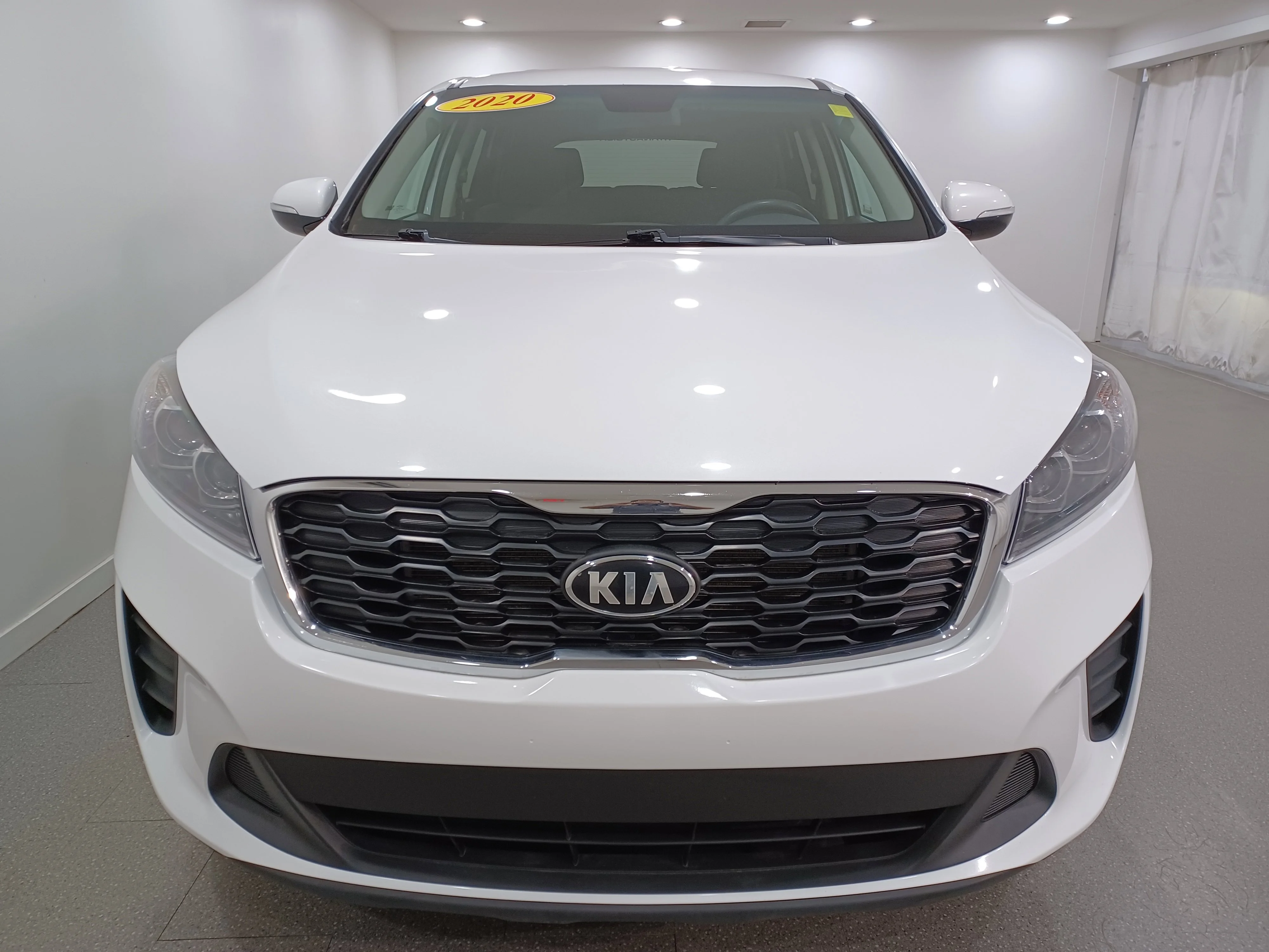 Certified Used 2020 Snow White Pearl Kia LX AWD*7 Pass | Snow White Pearl | Remote Start | Htd Seats | Park Assist | Apple CarPlay | Tow Pkg image 3