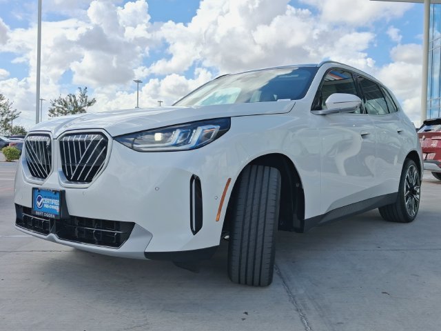 Used 2026 White BMW 30 xDrive image 2