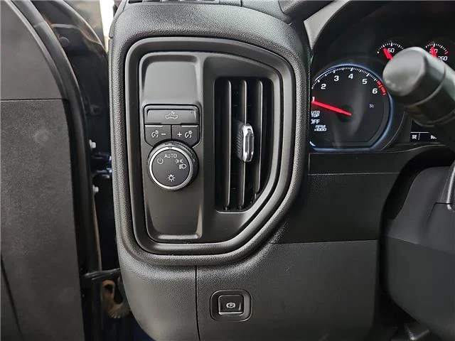 Used 2021 Northsky Blue Metallic Chevrolet Custom 4x2 Crew Cab 5.75 ft. box 147.4 in. WB image 13