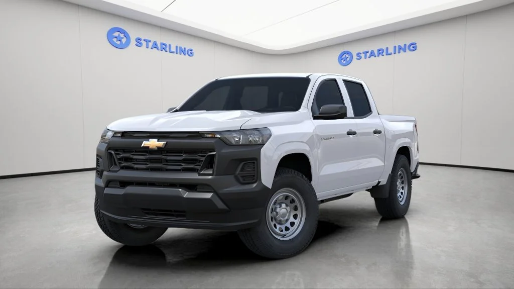 New 2026 Summit White Chevrolet WT image 2