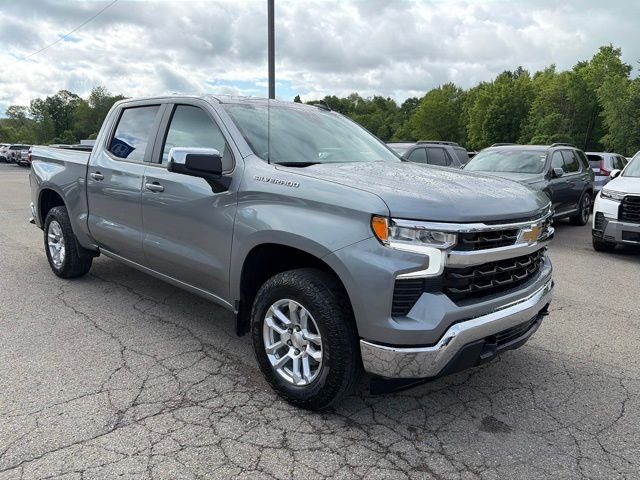 Used 2023 Sterling Gray Metallic Chevrolet LT image 9