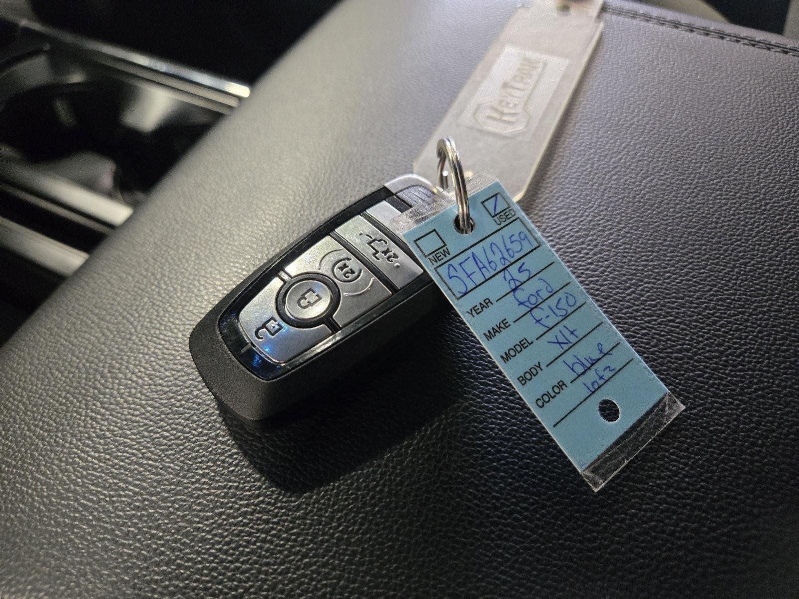 Used 2025 Atlas Blue FORD XLT image 65