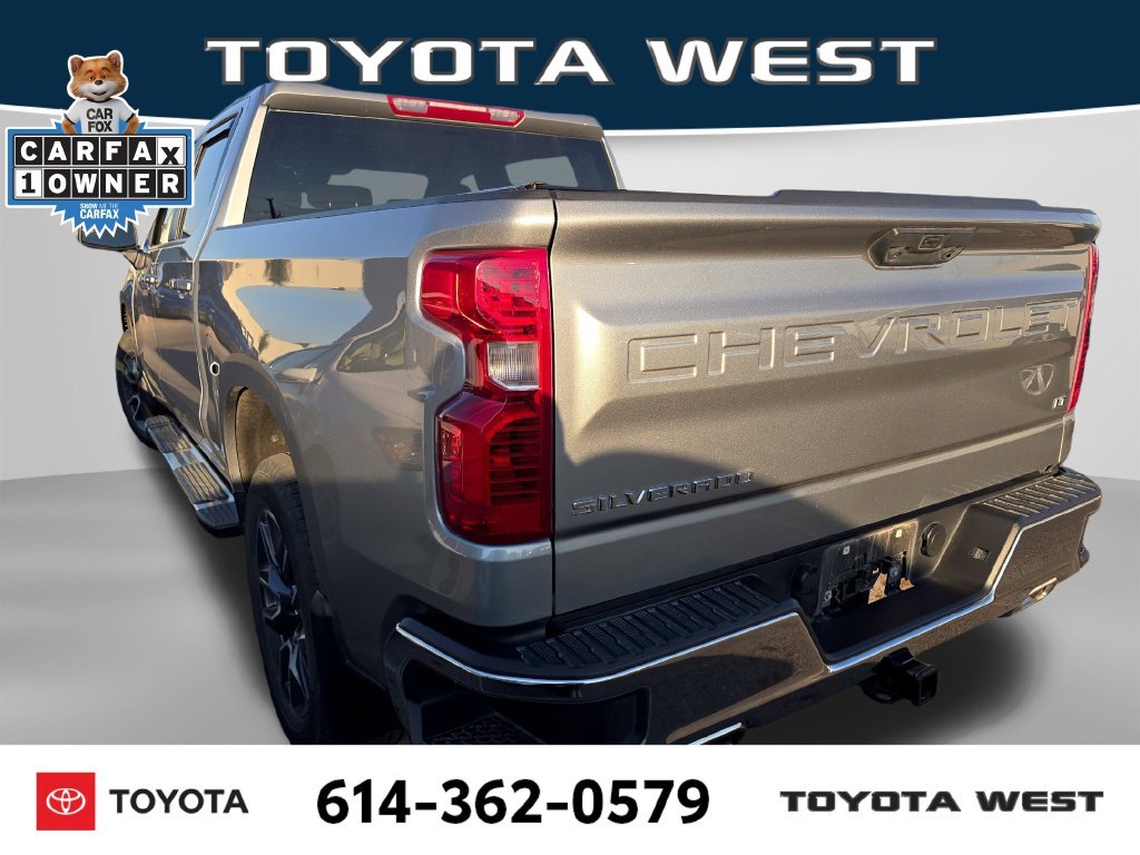 Used 2025 Gray Chevrolet LT image 4