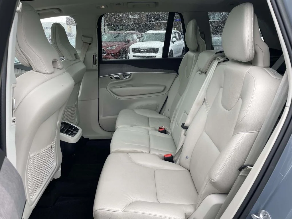 2023 Volvo XC90 Plus - Photo 3