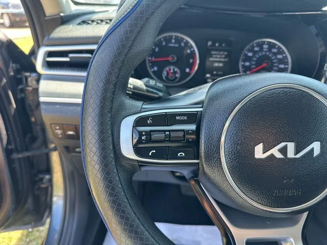 Used 2023 Gray Kia LXS image 13
