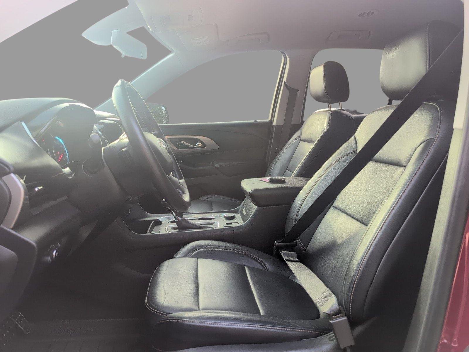 Used 2019 CAJUN RED TINTCOAT Chevrolet RS image 16