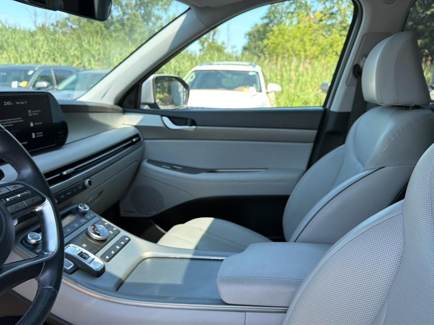 Used 2023 Typhoon Silver Hyundai SEL image 9