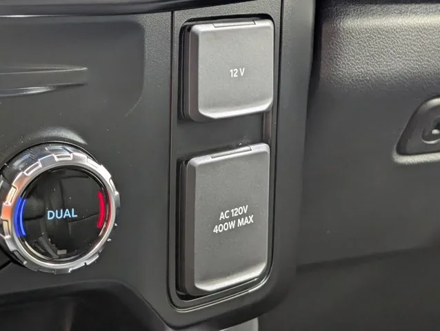 New 2026 Agate Black Metallic Ford F-250® Lariat® image 44