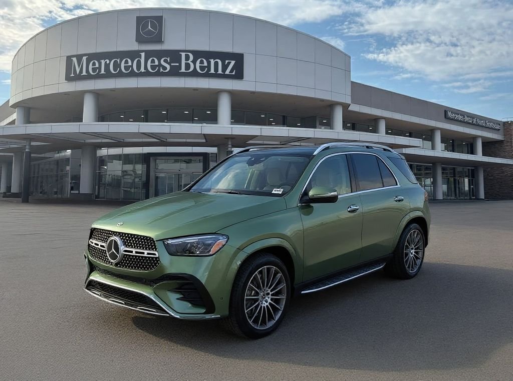 New 2026 MANUFAKTUR Ireland Mid Green Metallic Mercedes-Benz GLE 580 image 1